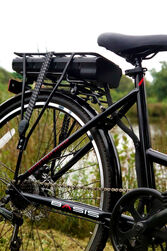 Basis Hybrid Full Size Folding Electric Bike, 700c Wheel, 9.6Ah Battery - Black/Red 4 Thumbnail