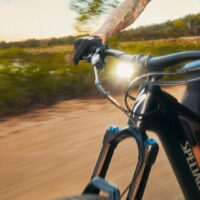 Knog Blinder E 1800 Front E-Bike Light - Image 2